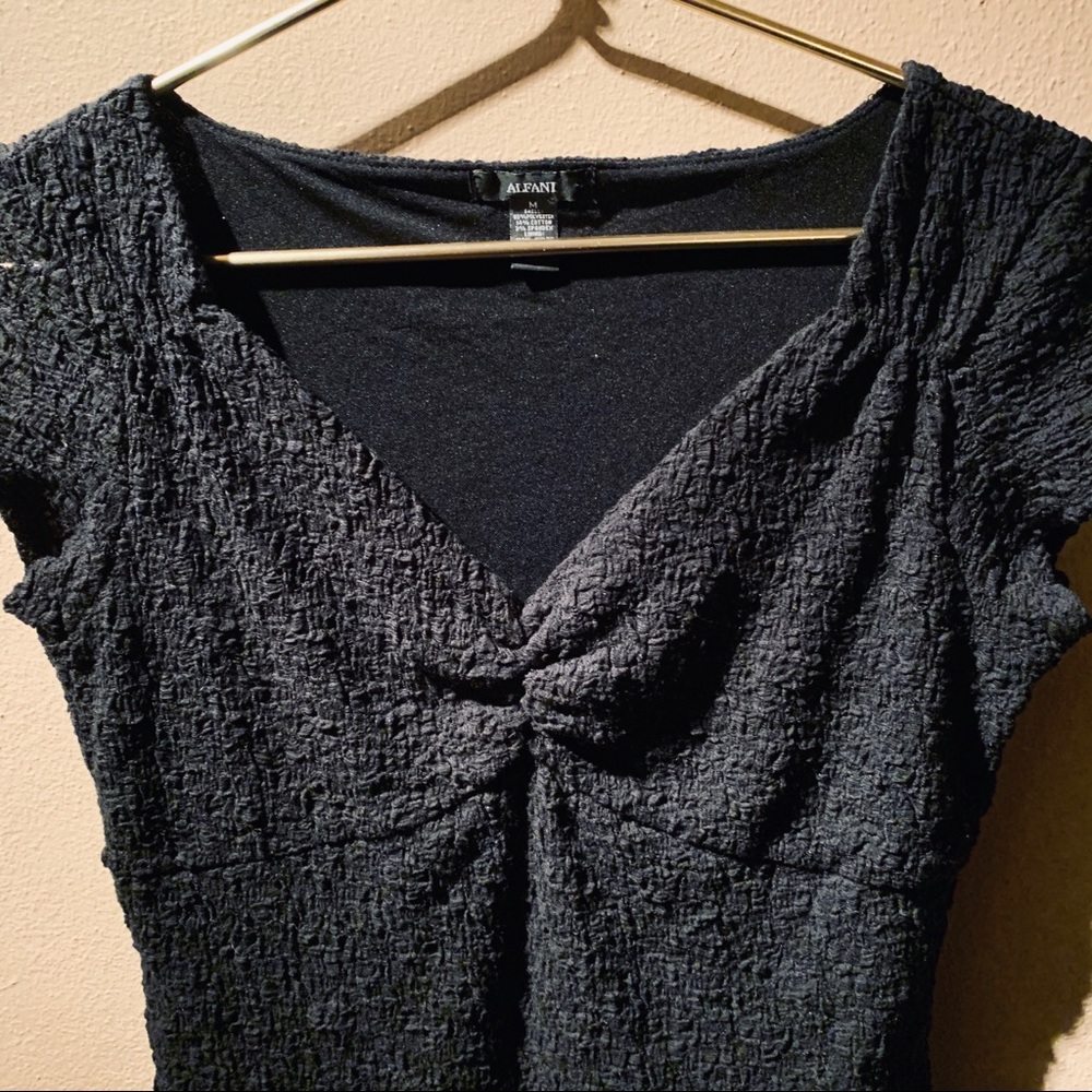 Beautiful Rutched Knit Black Sweetheart Alfani Top - Picture 2 of 8
